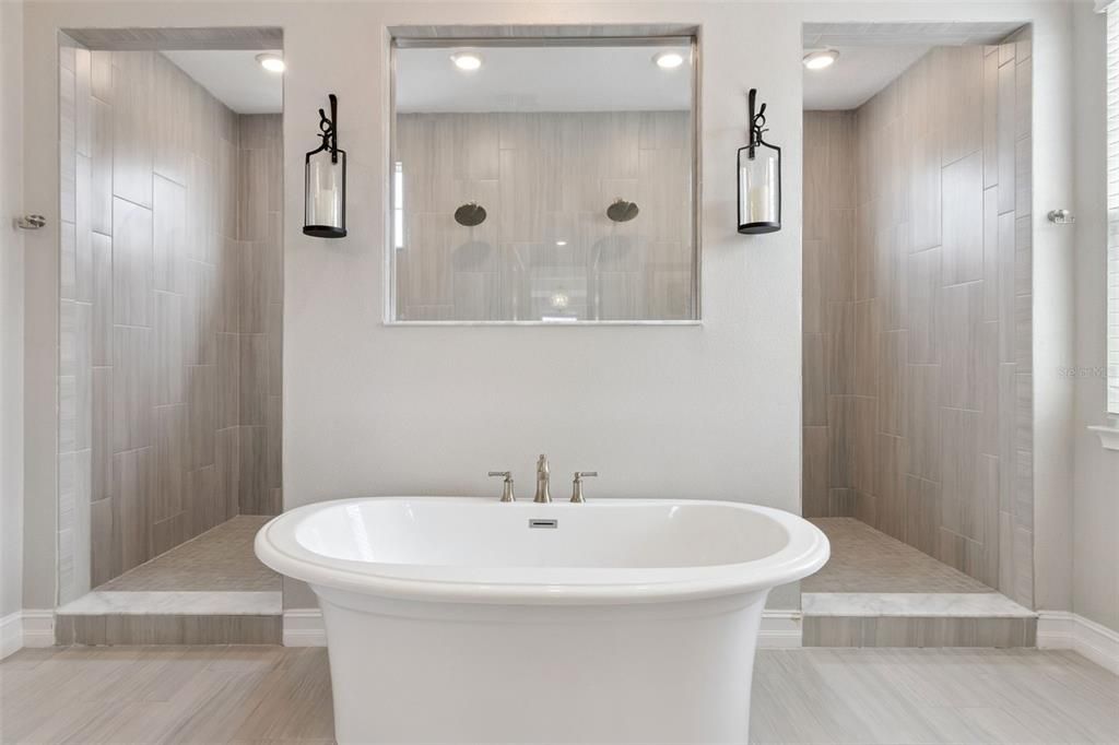 For Sale: $1,699,900 (3 beds, 3 baths, 3182 Square Feet)