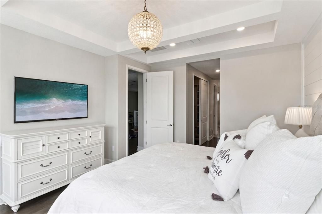 For Sale: $1,699,900 (3 beds, 3 baths, 3182 Square Feet)
