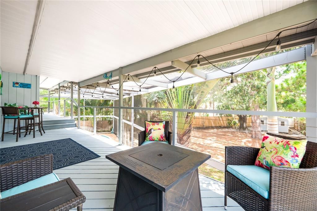 For Sale: $999,999 (4 beds, 3 baths, 2764 Square Feet)