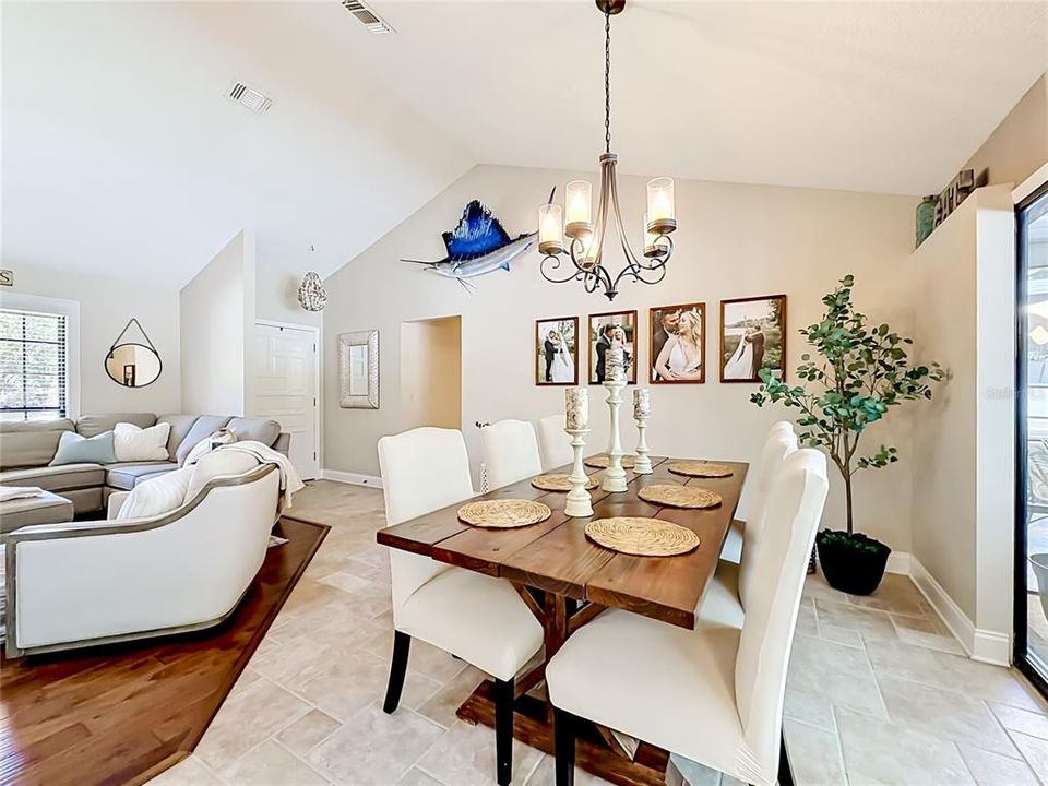 Active With Contract: $369,900 (3 beds, 2 baths, 1572 Square Feet)
