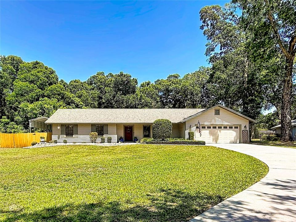 Active With Contract: $369,900 (3 beds, 2 baths, 1572 Square Feet)