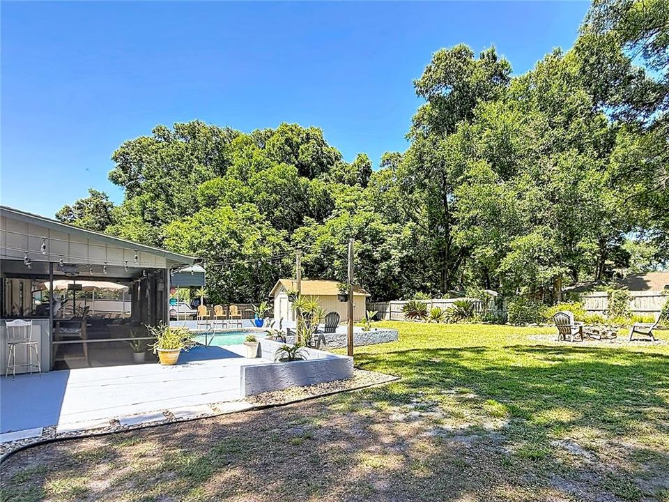 Active With Contract: $369,900 (3 beds, 2 baths, 1572 Square Feet)