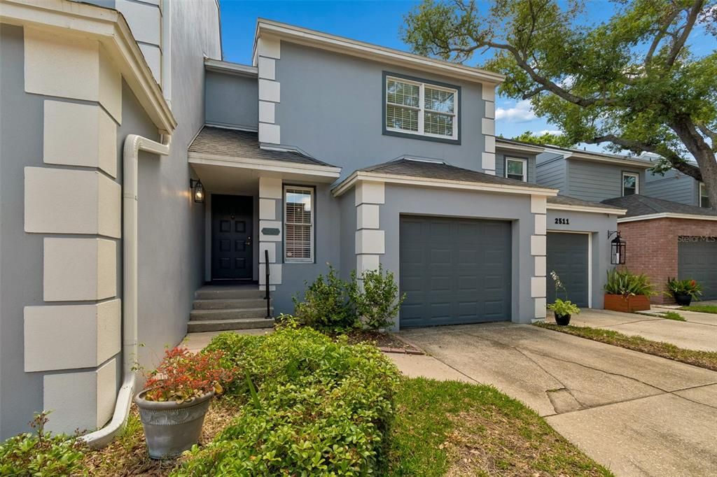 For Rent: $3,200 (2 beds, 2 baths, 1486 Square Feet)