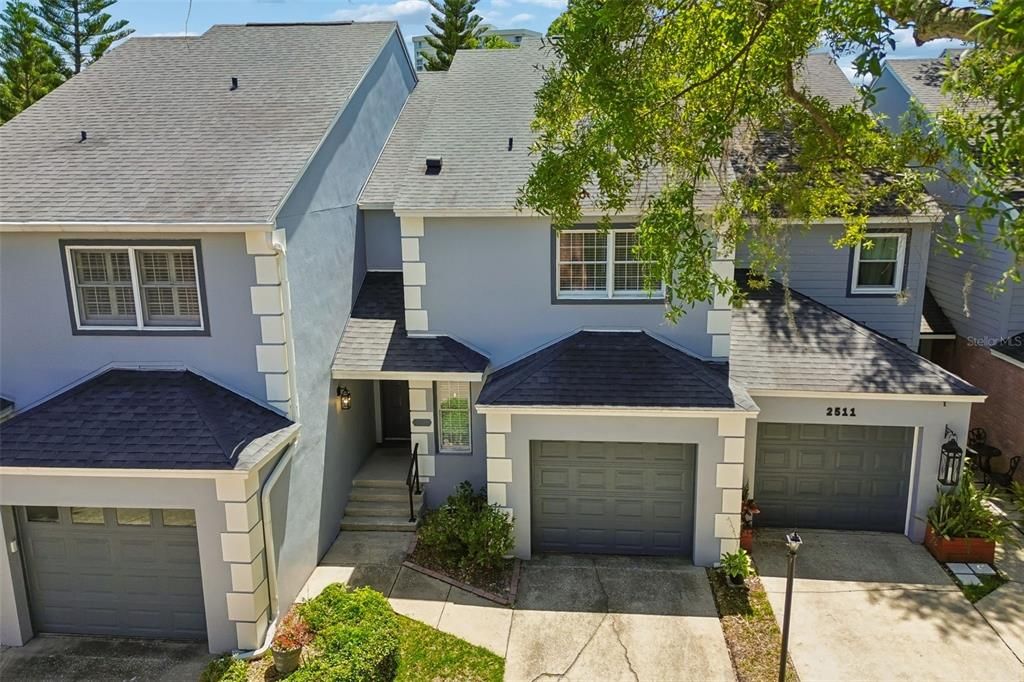 For Rent: $3,200 (2 beds, 2 baths, 1486 Square Feet)
