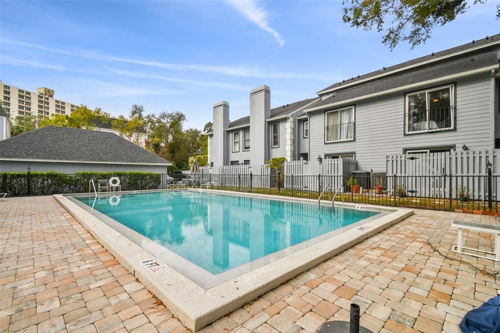 For Rent: $3,200 (2 beds, 2 baths, 1486 Square Feet)