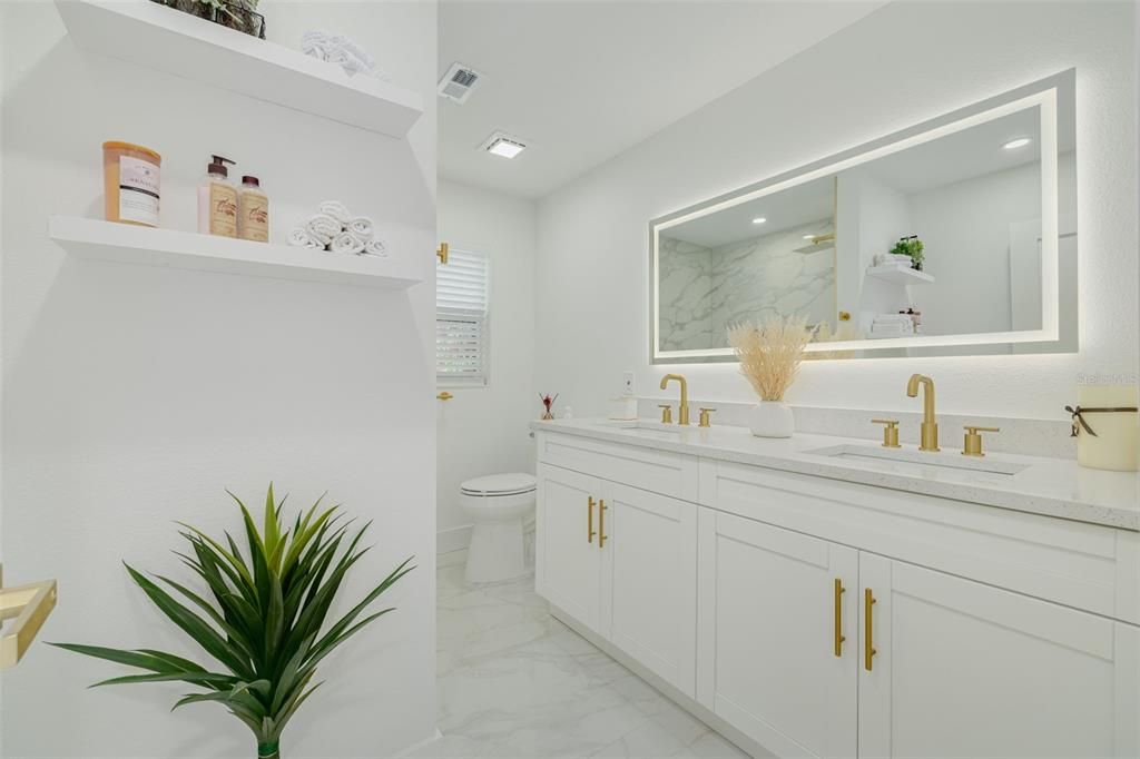For Sale: $549,000 (3 beds, 2 baths, 1498 Square Feet)