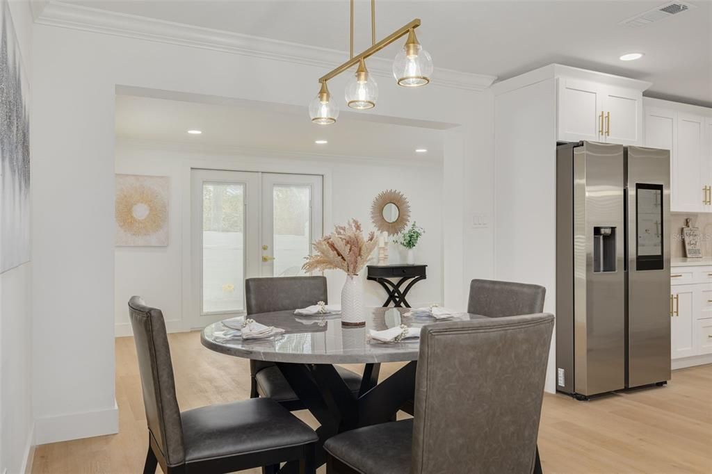 For Sale: $549,000 (3 beds, 2 baths, 1498 Square Feet)