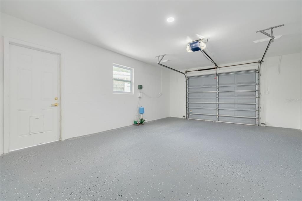 For Sale: $549,000 (3 beds, 2 baths, 1498 Square Feet)