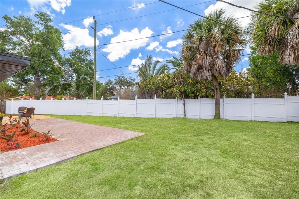 For Sale: $549,000 (3 beds, 2 baths, 1498 Square Feet)