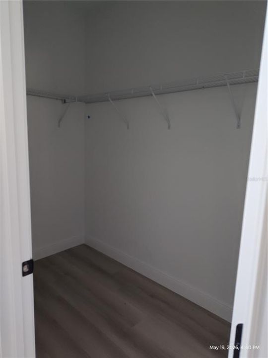 For Rent: $1,800 (4 beds, 2 baths, 1800 Square Feet)