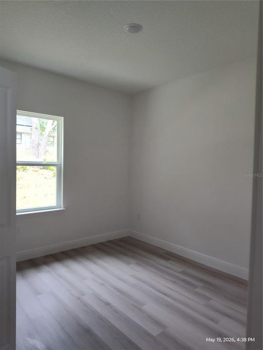 For Rent: $1,800 (4 beds, 2 baths, 1800 Square Feet)