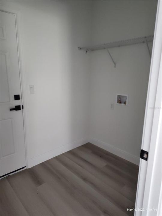 For Rent: $1,800 (4 beds, 2 baths, 1800 Square Feet)