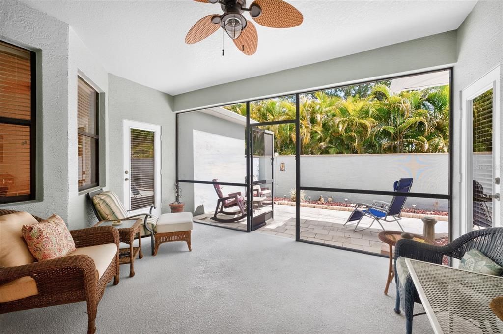 En Venta: $343,900 (3 camas, 2 baños, 2166 Pies cuadrados)