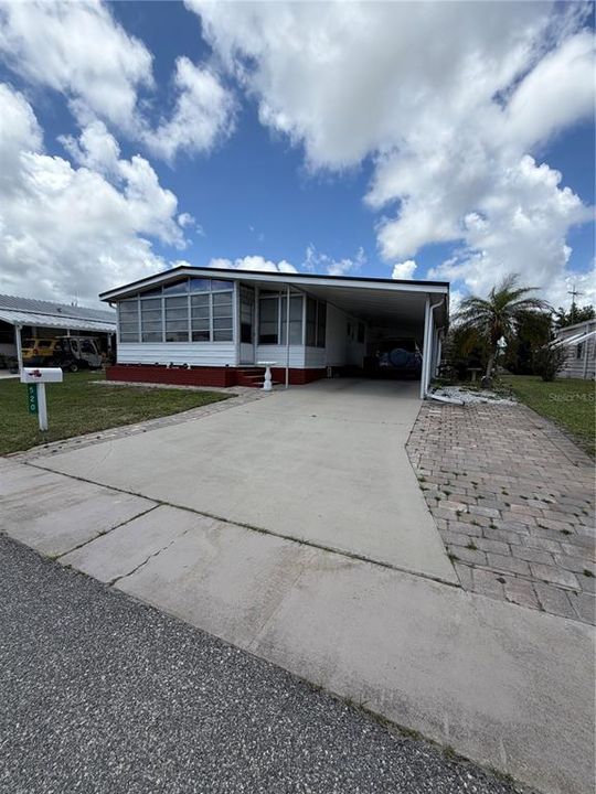For Sale: $135,000 (2 beds, 2 baths, 828 Square Feet)