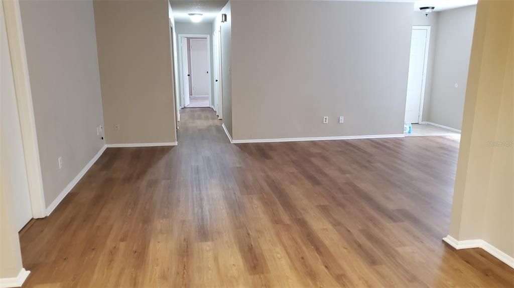 В аренду: $2,250 (4 спален, 2 ванн, 1571 Квадратных фут)