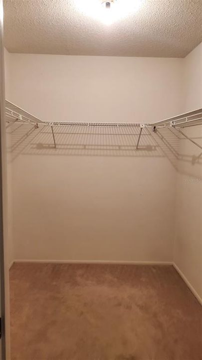 В аренду: $2,250 (4 спален, 2 ванн, 1571 Квадратных фут)