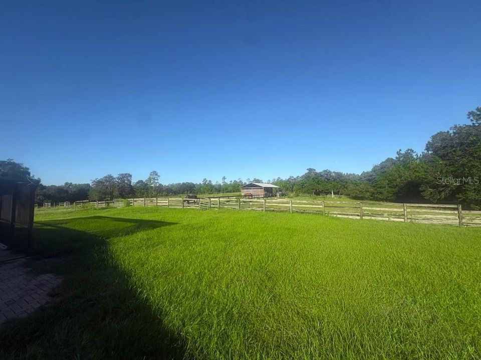 En Venta: $995,000 (3 camas, 2 baños, 2232 Pies cuadrados)