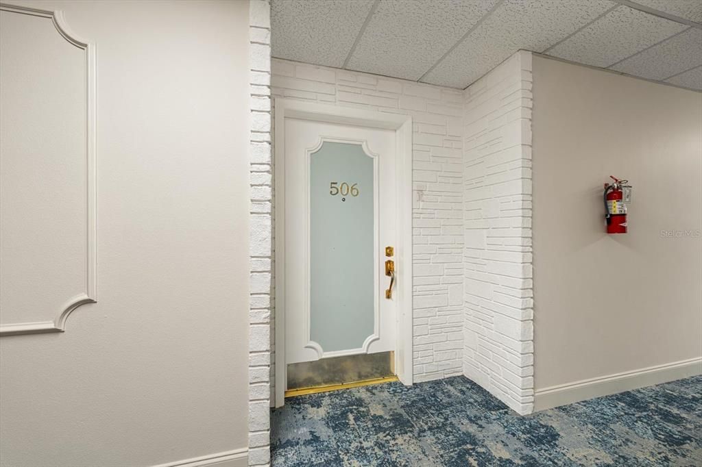 For Sale: $447,000 (2 beds, 2 baths, 1440 Square Feet)