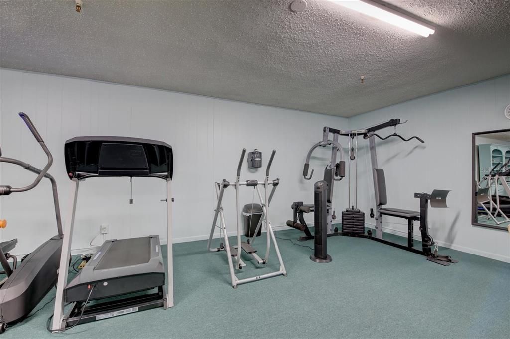 For Sale: $447,000 (2 beds, 2 baths, 1440 Square Feet)