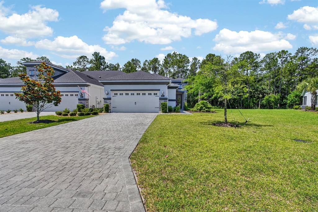 Active With Contract: $368,000 (2 beds, 2 baths, 1526 Square Feet)