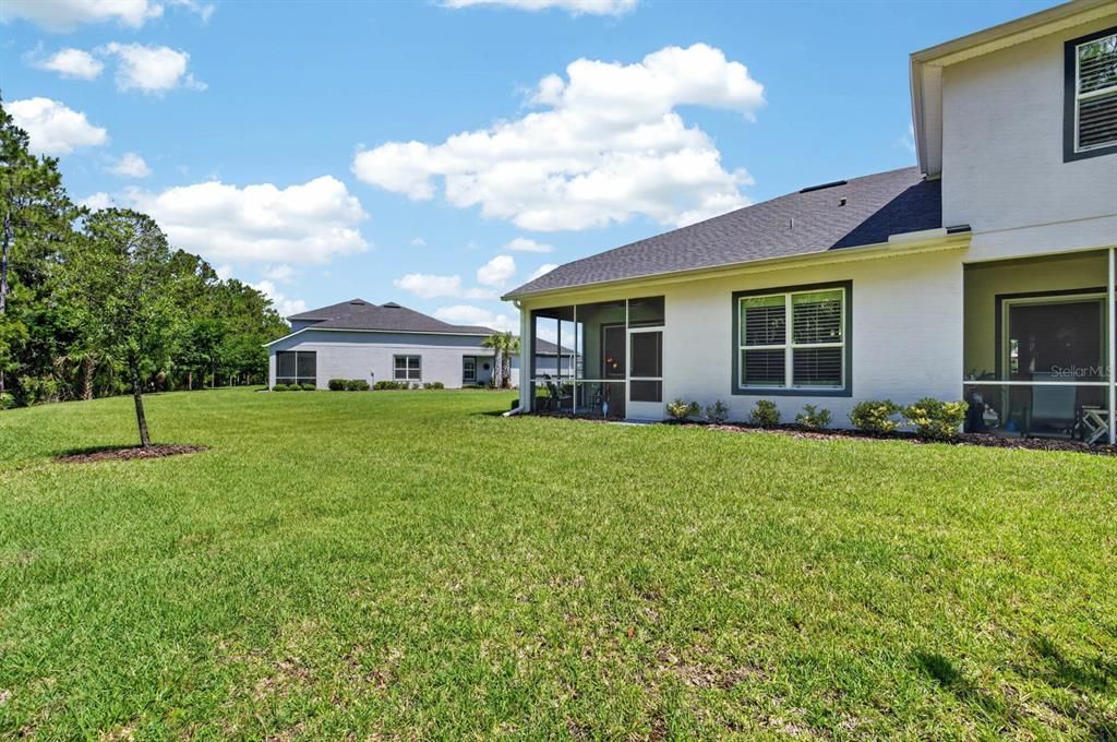 Active With Contract: $368,000 (2 beds, 2 baths, 1526 Square Feet)