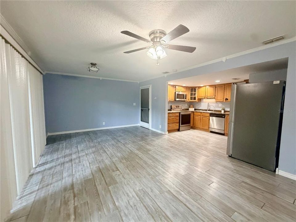 En Venta: $150,000 (2 camas, 2 baños, 1187 Pies cuadrados)