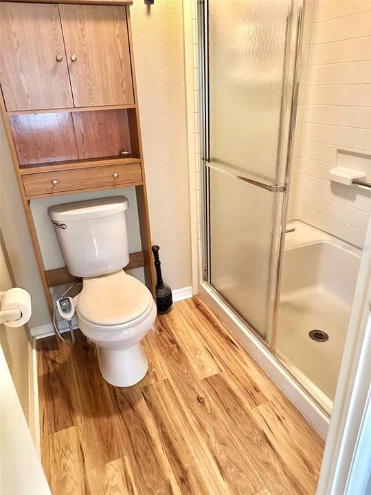 For Sale: $196,500 (2 beds, 2 baths, 1296 Square Feet)
