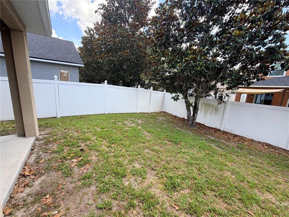 For Sale: $360,000 (4 beds, 2 baths, 2193 Square Feet)