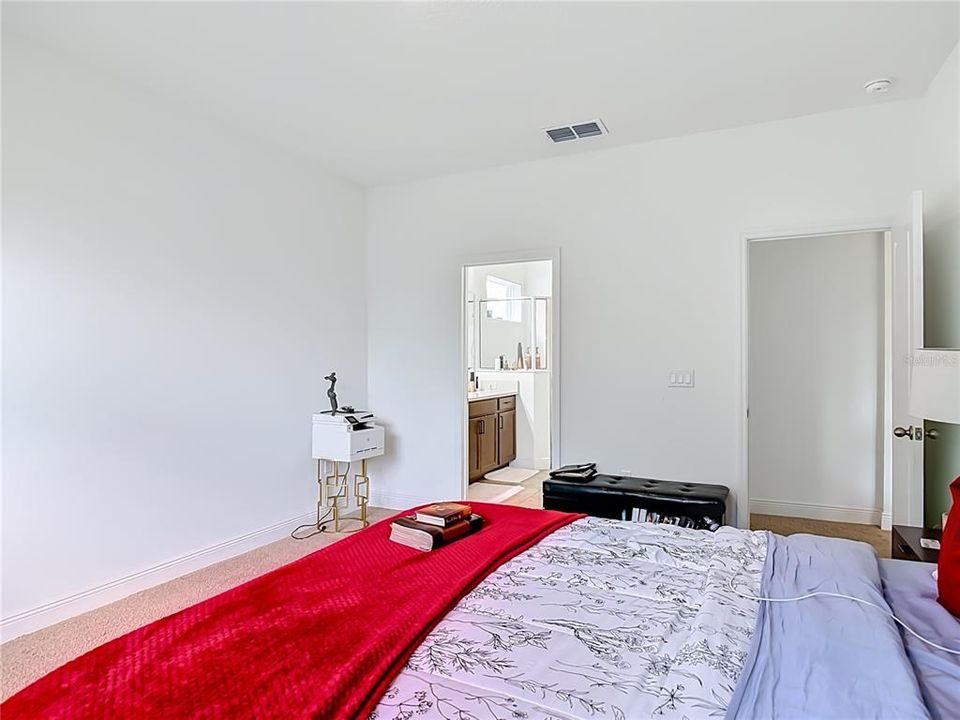 В аренду: $2,750 (4 спален, 3 ванн, 2334 Квадратных фут)