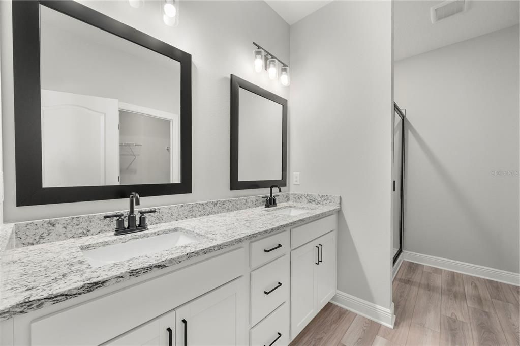 For Sale: $499,900 (4 beds, 3 baths, 2158 Square Feet)