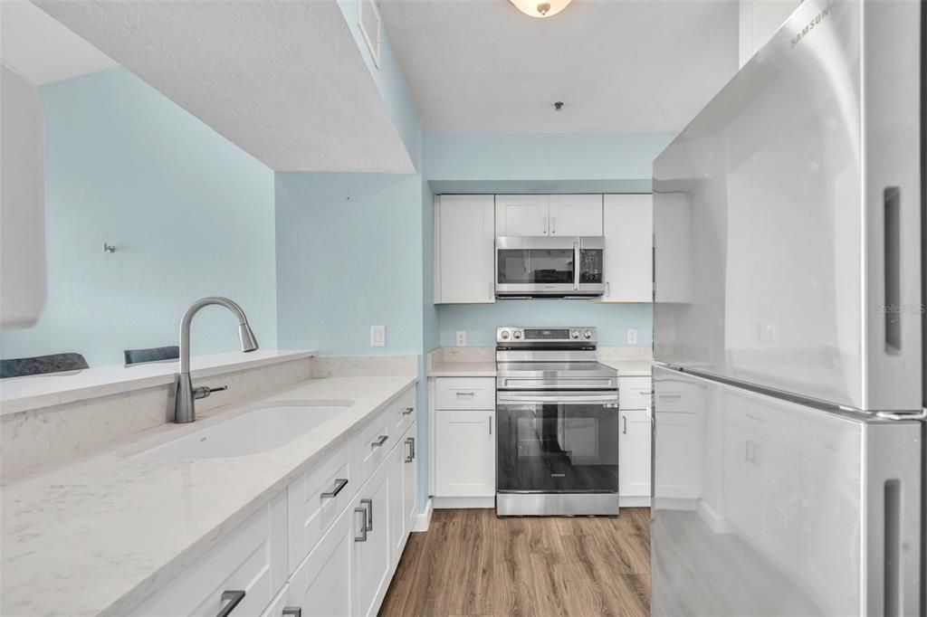 En Venta: $199,900 (1 camas, 1 baños, 724 Pies cuadrados)