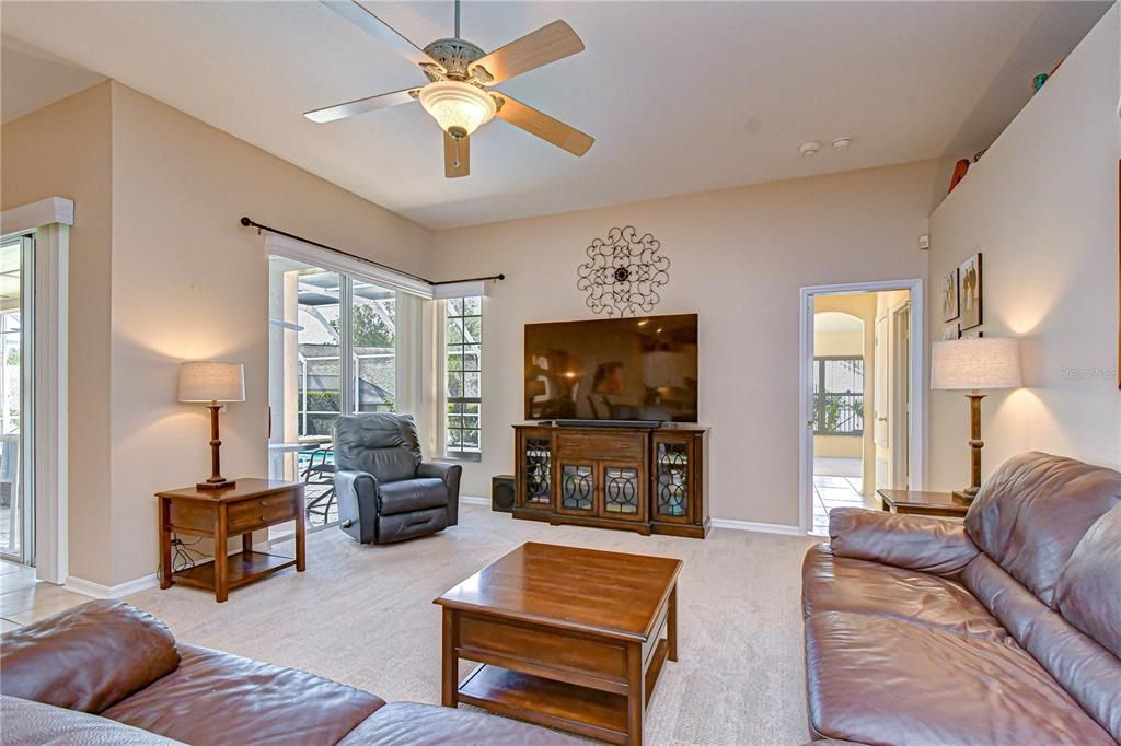 For Sale: $685,000 (5 beds, 3 baths, 3232 Square Feet)