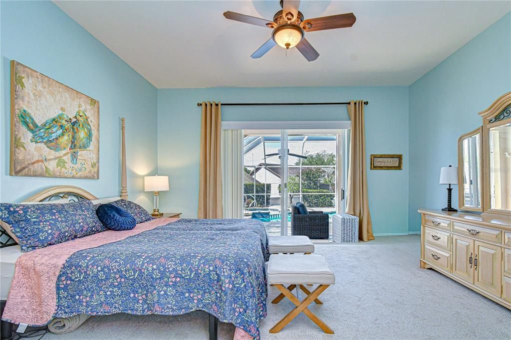 For Sale: $685,000 (5 beds, 3 baths, 3232 Square Feet)