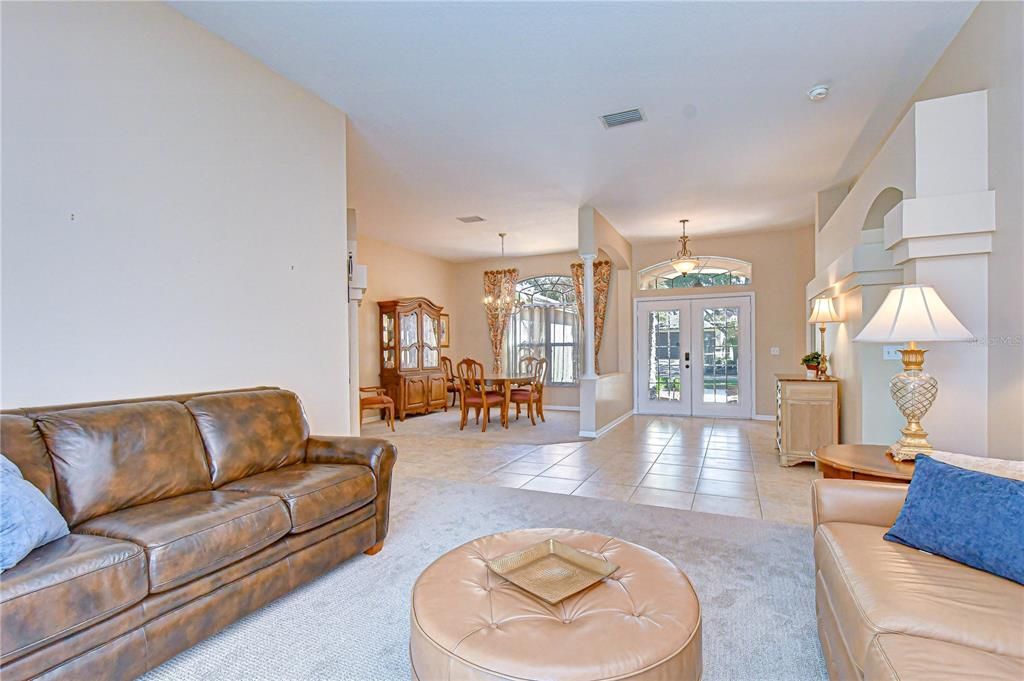 For Sale: $685,000 (5 beds, 3 baths, 3232 Square Feet)