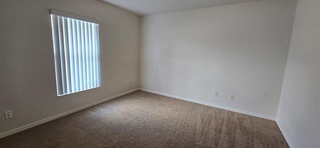 For Rent: $1,700 (3 beds, 2 baths, 1607 Square Feet)