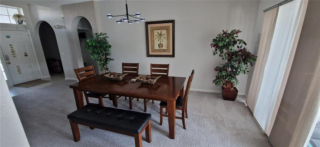 For Sale: $425,000 (4 beds, 3 baths, 2384 Square Feet)