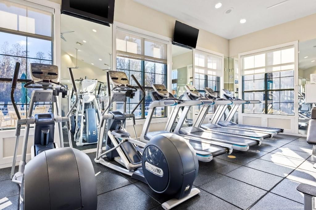 Active With Contract: $759,000 (4 beds, 3 baths, 2728 Square Feet)