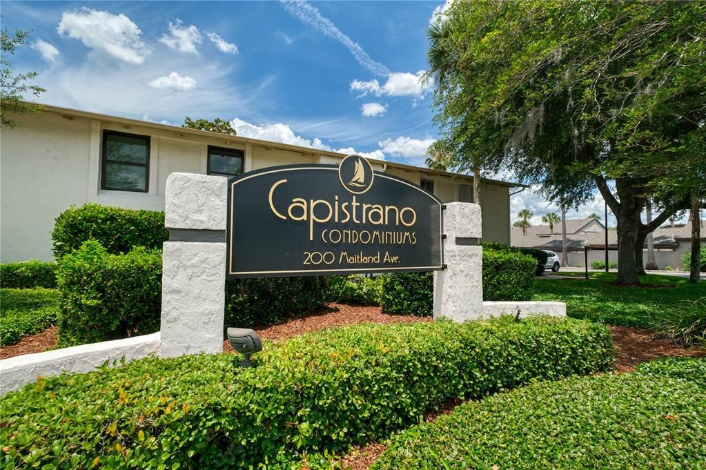 For Sale: $299,000 (2 beds, 2 baths, 1335 Square Feet)