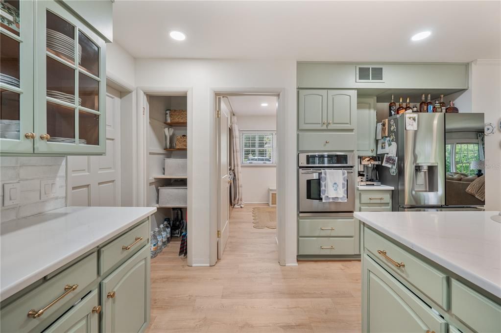 En Venta: $515,000 (4 camas, 2 baños, 1760 Pies cuadrados)