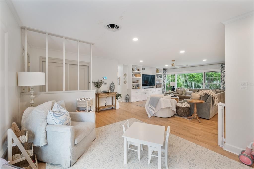 En Venta: $515,000 (4 camas, 2 baños, 1760 Pies cuadrados)