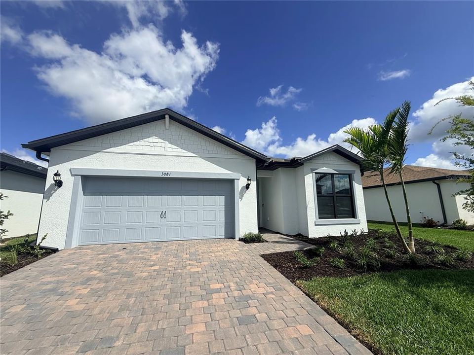 Vendido Recientemente: $319,975 (3 camas, 2 baños, 1662 Pies cuadrados)
