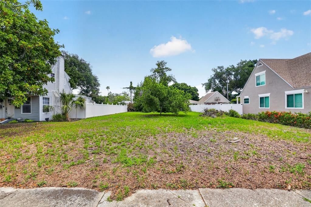 Active With Contract: $259,000 (0.17 acres)