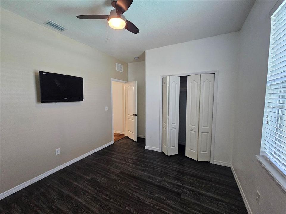 Active With Contract: $579,900 (4 beds, 3 baths, 2948 Square Feet)
