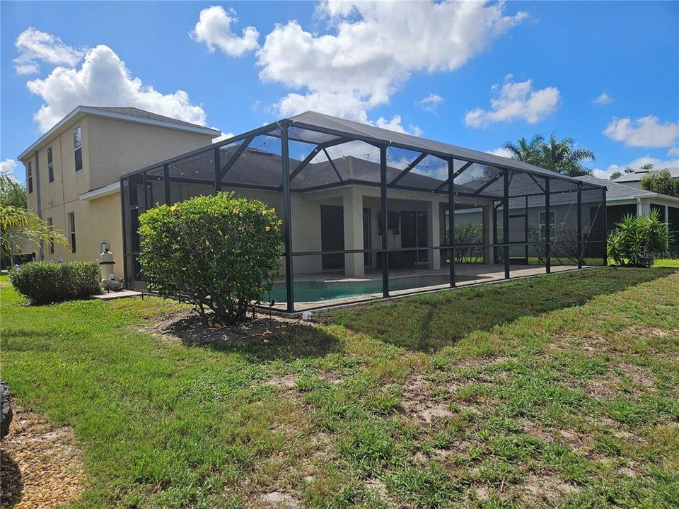 Active With Contract: $579,900 (4 beds, 3 baths, 2948 Square Feet)