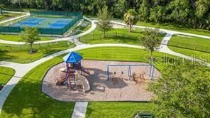 Active With Contract: $579,900 (4 beds, 3 baths, 2948 Square Feet)