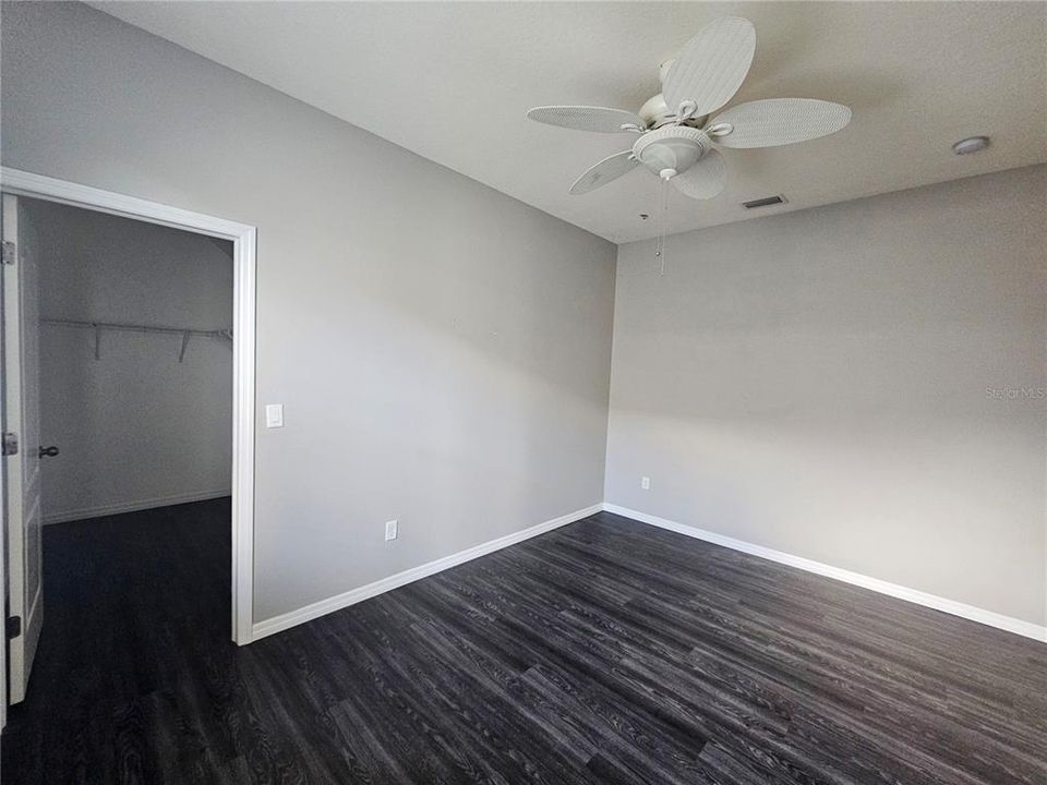 Active With Contract: $579,900 (4 beds, 3 baths, 2948 Square Feet)