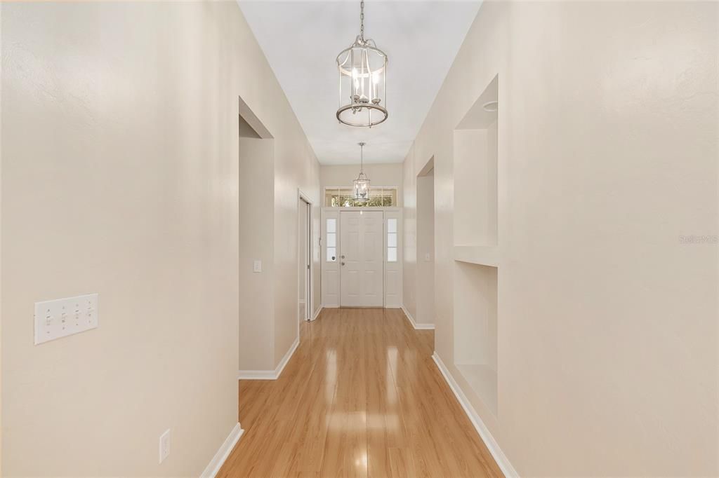 En Venta: $450,000 (3 camas, 2 baños, 2112 Pies cuadrados)