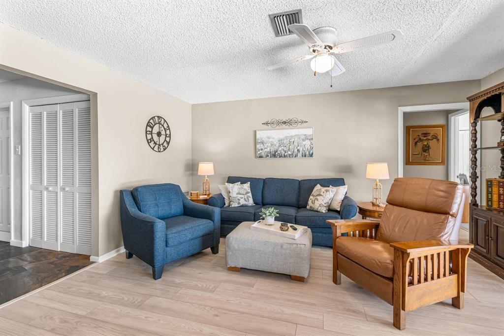 For Sale: $429,000 (3 beds, 2 baths, 1680 Square Feet)