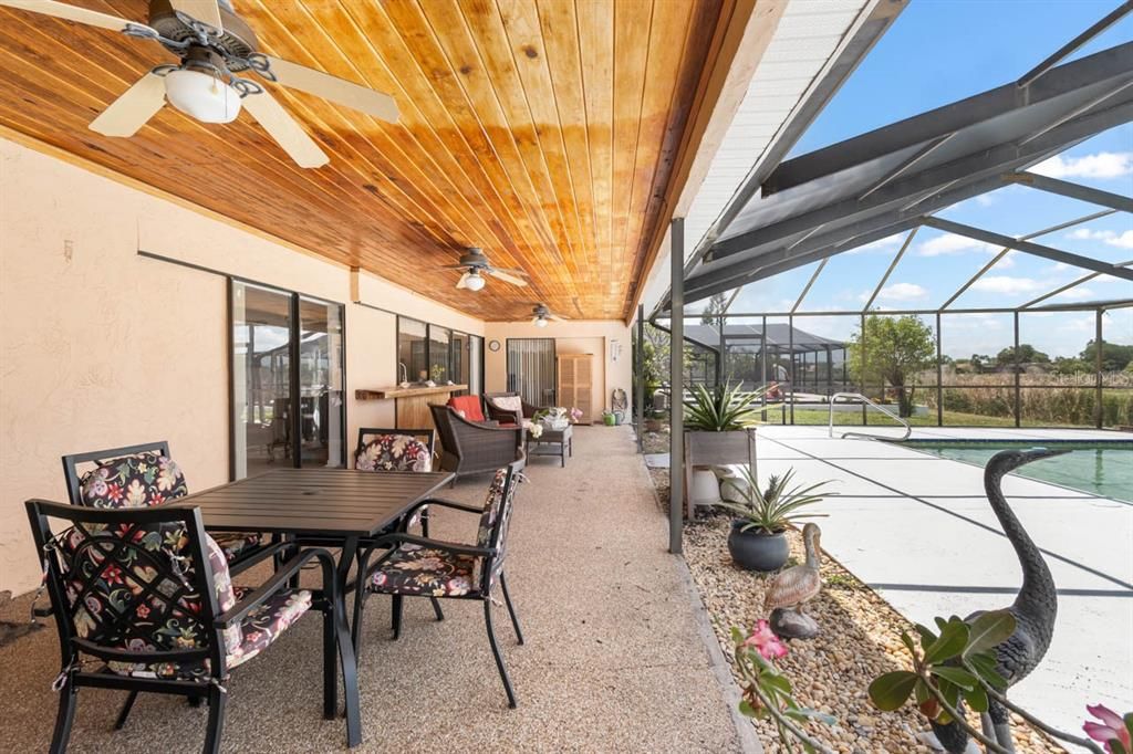 For Sale: $429,000 (3 beds, 2 baths, 1680 Square Feet)