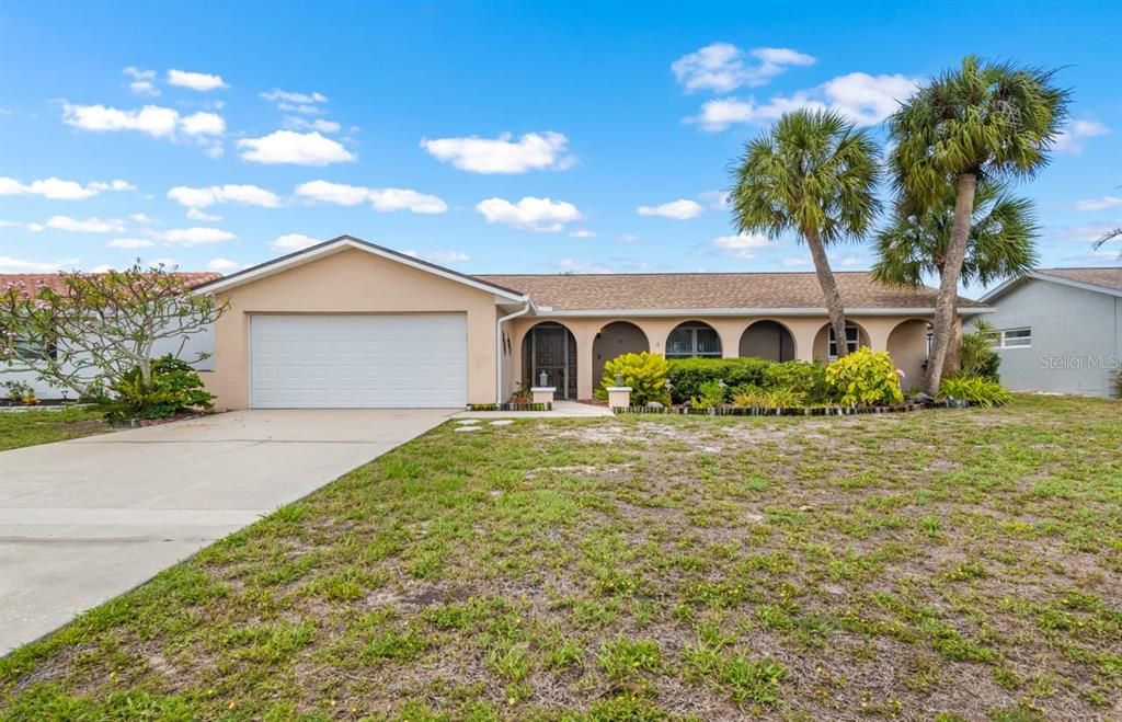 For Sale: $429,000 (3 beds, 2 baths, 1680 Square Feet)